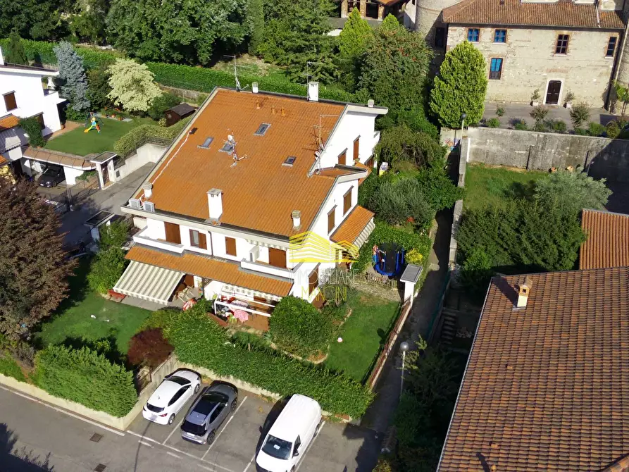 Immagine 2 di Villa in vendita  in VIA ALDO MORO a Verderio