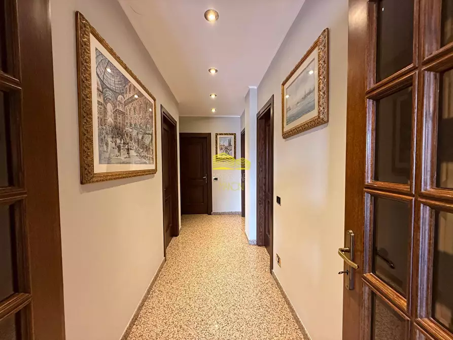 Immagine 15 di Villa in vendita  in VIA XXV APRILE a Grezzago