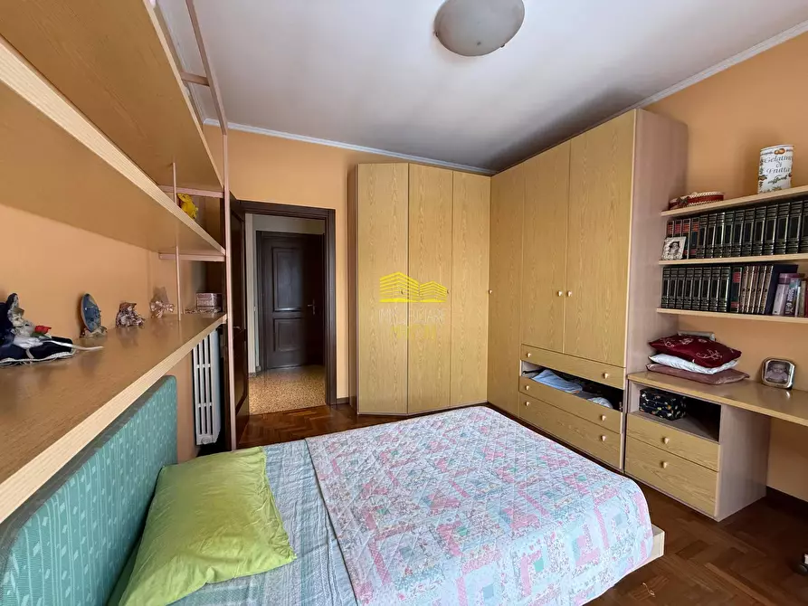 Immagine 21 di Villa in vendita  in VIA XXV APRILE a Grezzago