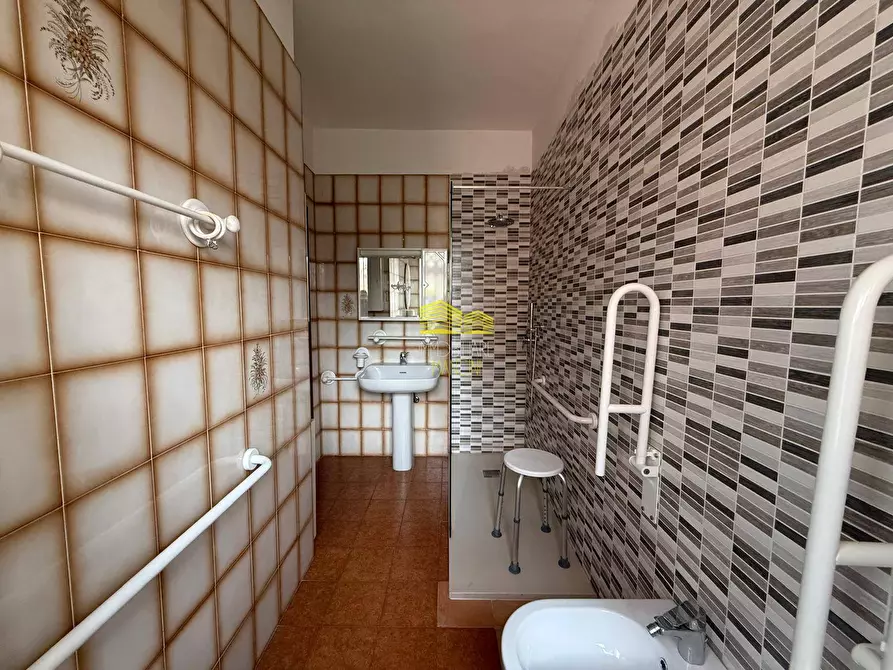 Immagine 21 di Appartamento in vendita  in VIA XXV APRILE a Capriate San Gervasio