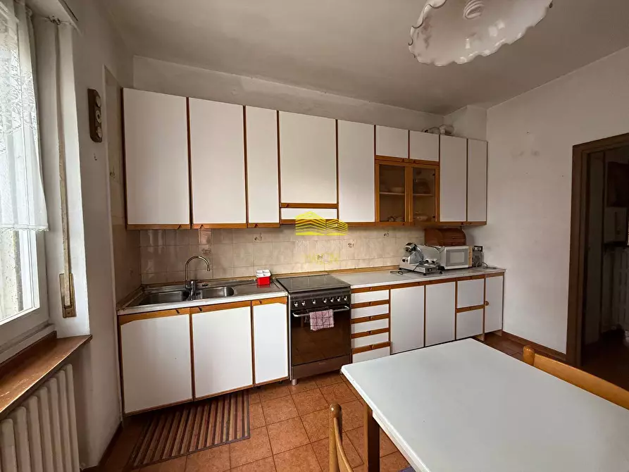 Immagine 10 di Appartamento in vendita  in VIA XXV APRILE a Capriate San Gervasio