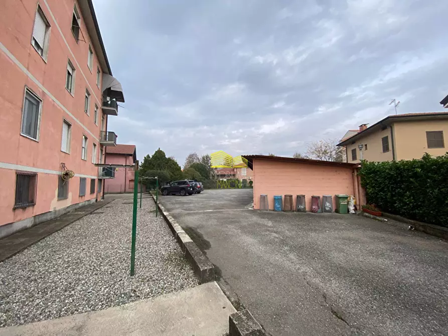 Immagine 32 di Appartamento in vendita  in VIA XXV APRILE a Capriate San Gervasio