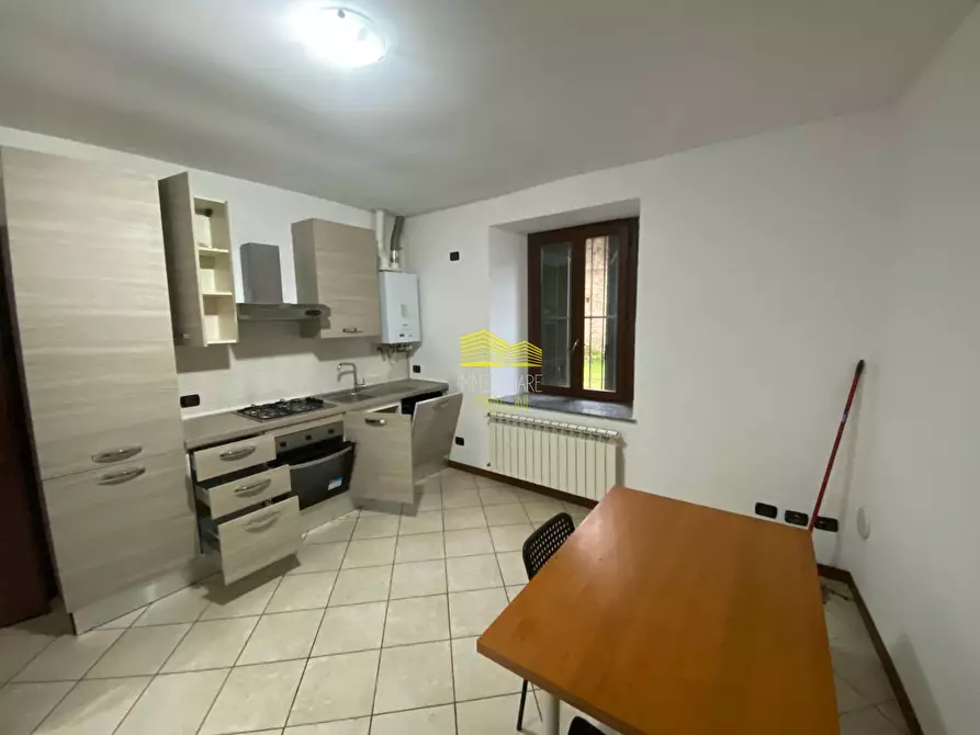 Immagine 1 di Appartamento in vendita  in VIA RISORGIMENTO a Brembate