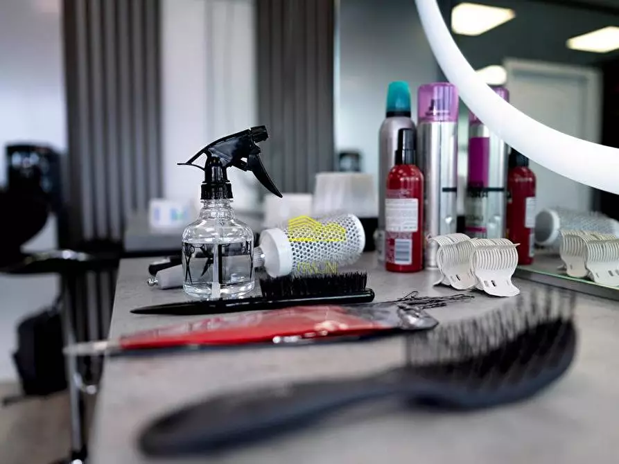 Immagine 15 di Attività commerciale in vendita  in VIA MULAZZANI a Treviglio