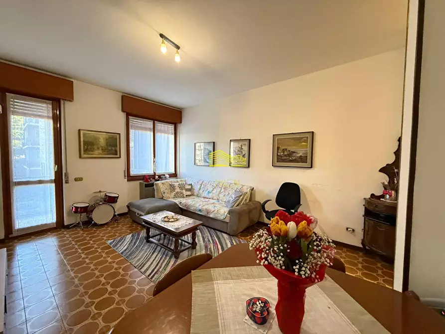 Immagine 4 di Appartamento in vendita  in VIA XI FEBBRAIO a Grezzago