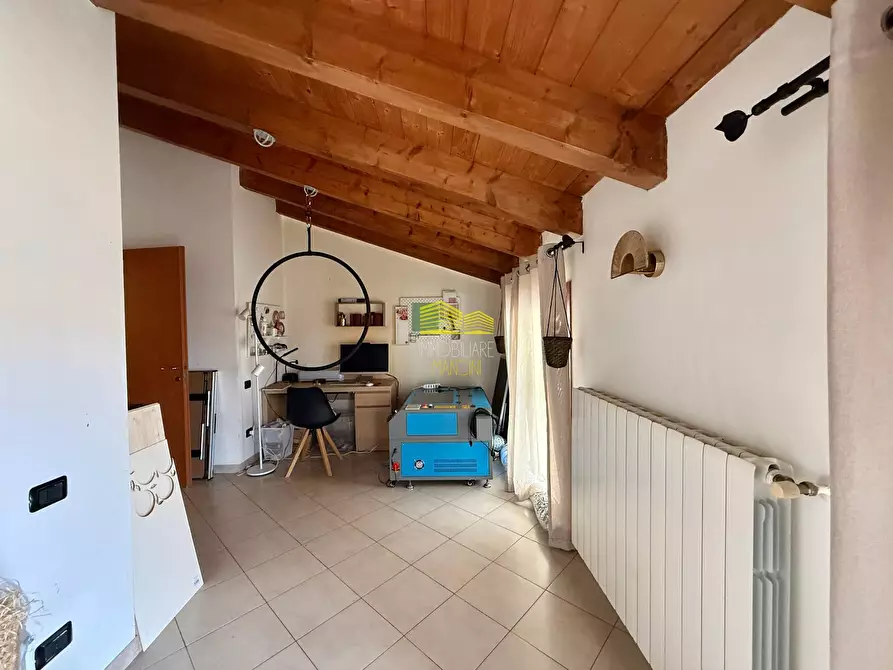 Immagine 30 di Appartamento in vendita  in via trieste a Capriate San Gervasio