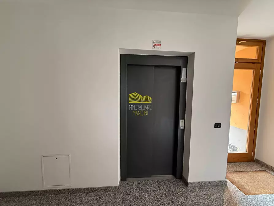 Immagine 33 di Appartamento in vendita  in via trieste a Capriate San Gervasio