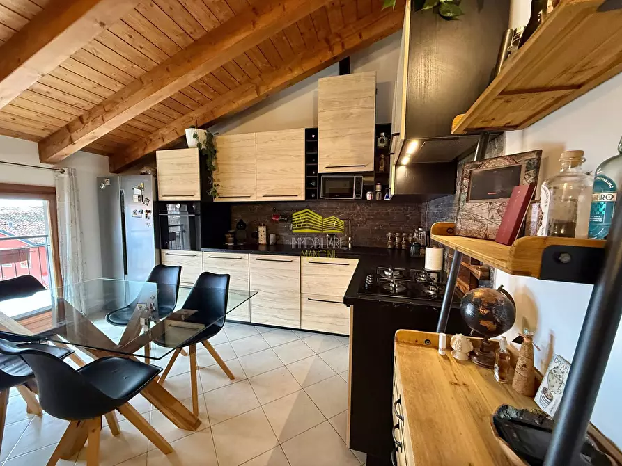 Immagine 9 di Appartamento in vendita  in via trieste a Capriate San Gervasio