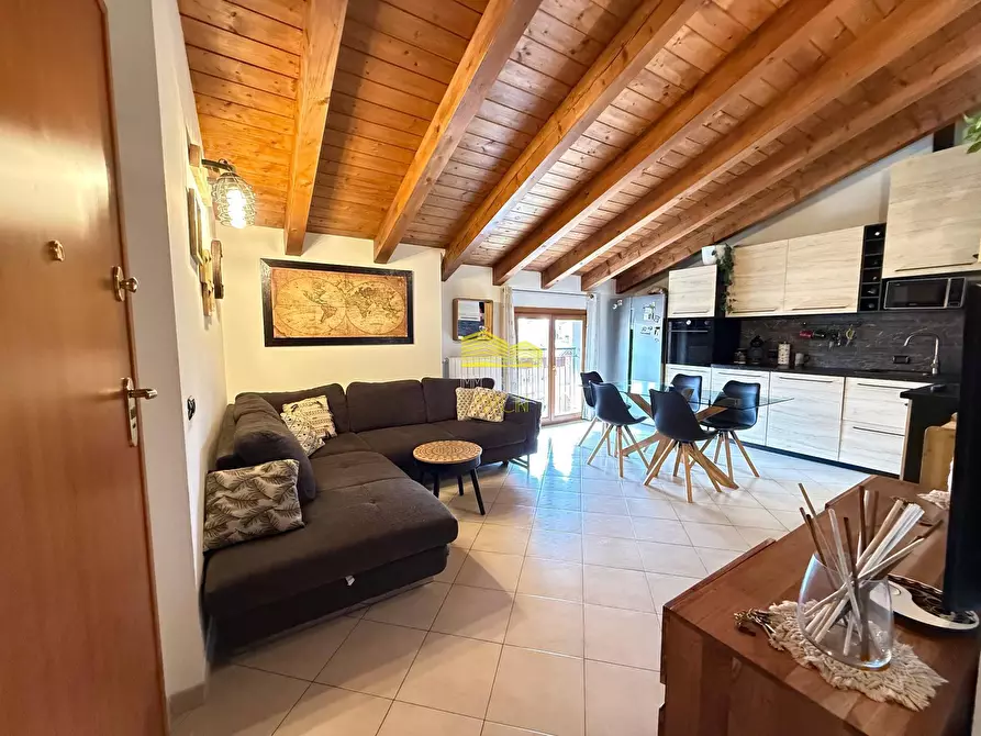 Immagine 3 di Appartamento in vendita  in via trieste a Capriate San Gervasio