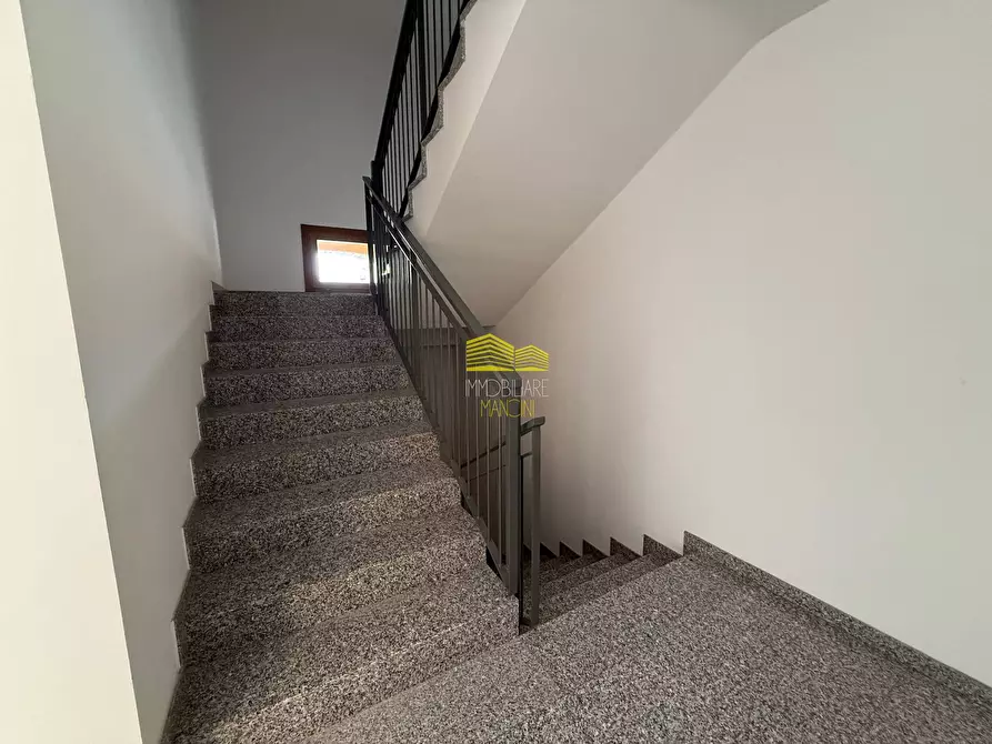 Immagine 35 di Appartamento in vendita  in via trieste a Capriate San Gervasio