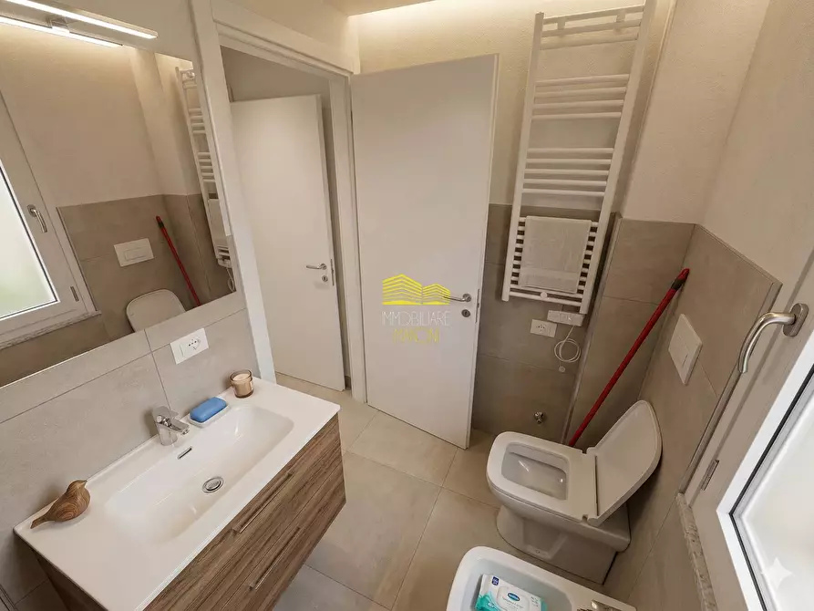 Immagine 3 di Appartamento in vendita  in VIA FIUME a Trezzo Sull'adda