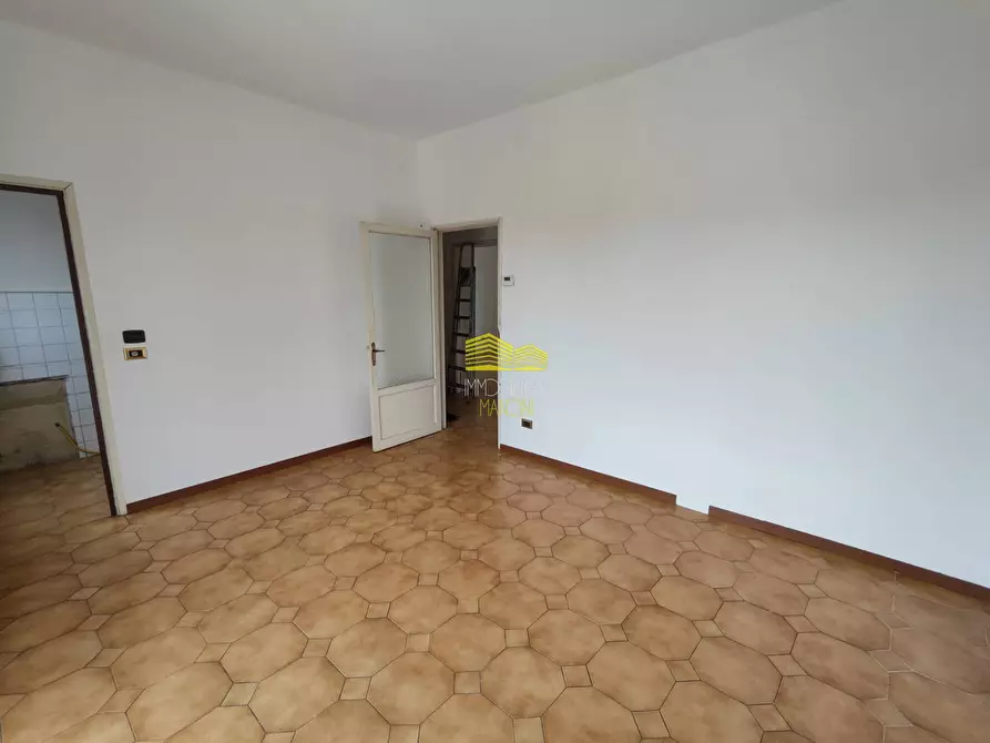 Immagine 9 di Appartamento in vendita  in via XXV APRILE a Capriate San Gervasio