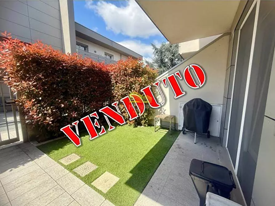 Immagine 1 di Appartamento in vendita  in VIA BIZZARRI a Capriate San Gervasio