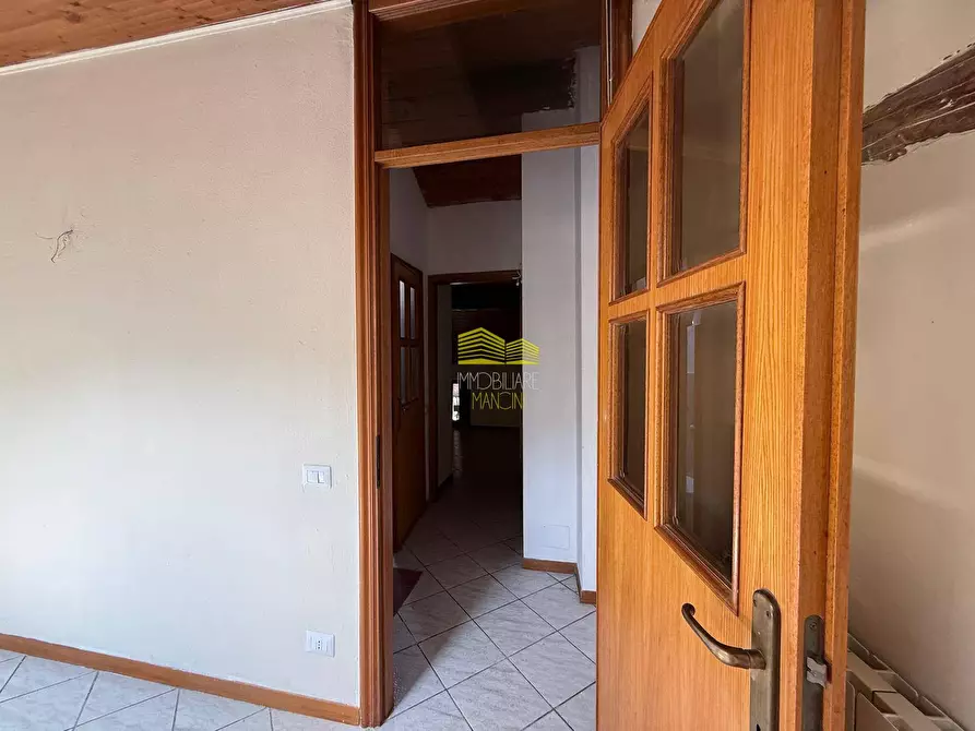 Immagine 19 di Appartamento in vendita  in VIA PASSAGGIO DONATORI DI SANGUE a Pradalunga