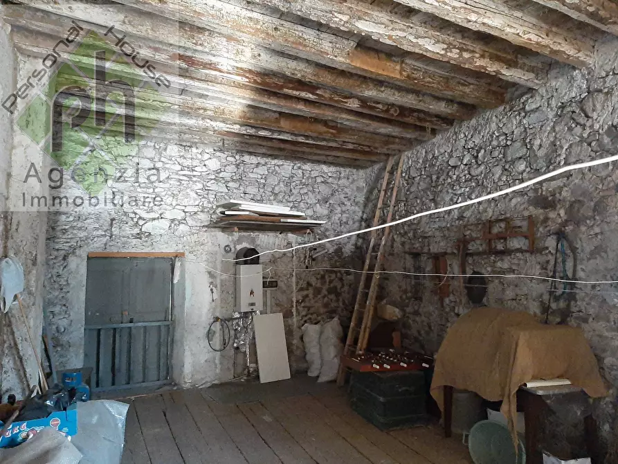 Immagine 17 di Rustico / casale in vendita  in VIA G.PUCCINI 13 a Storo