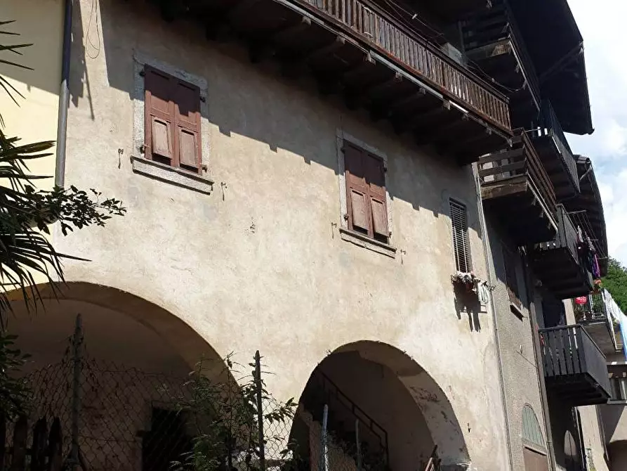 Immagine 2 di Rustico / casale in vendita  in Via G. Puccini 14 a Storo