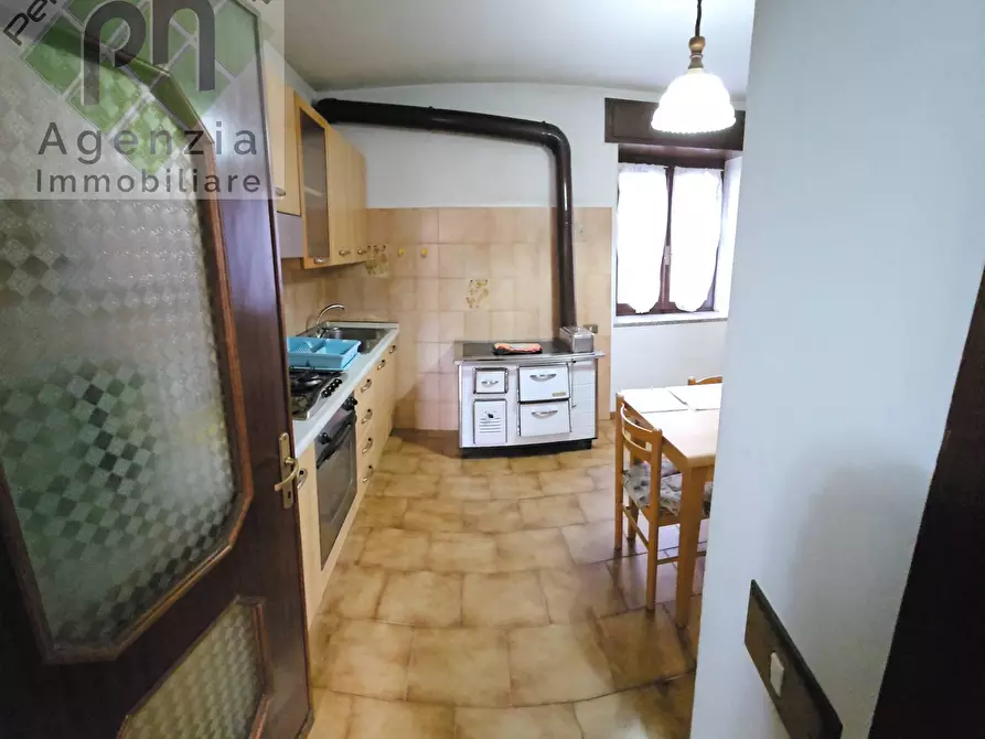 Immagine 3 di Appartamento in vendita  in TULLIO BARONI 18 a Bocenago