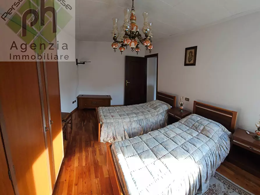 Immagine 9 di Appartamento in vendita  in TULLIO BARONI 18 a Bocenago