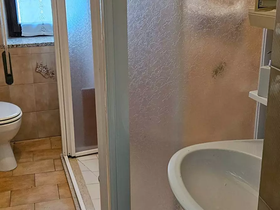 Immagine 11 di Appartamento in vendita  in TULLIO BARONI 18 a Bocenago