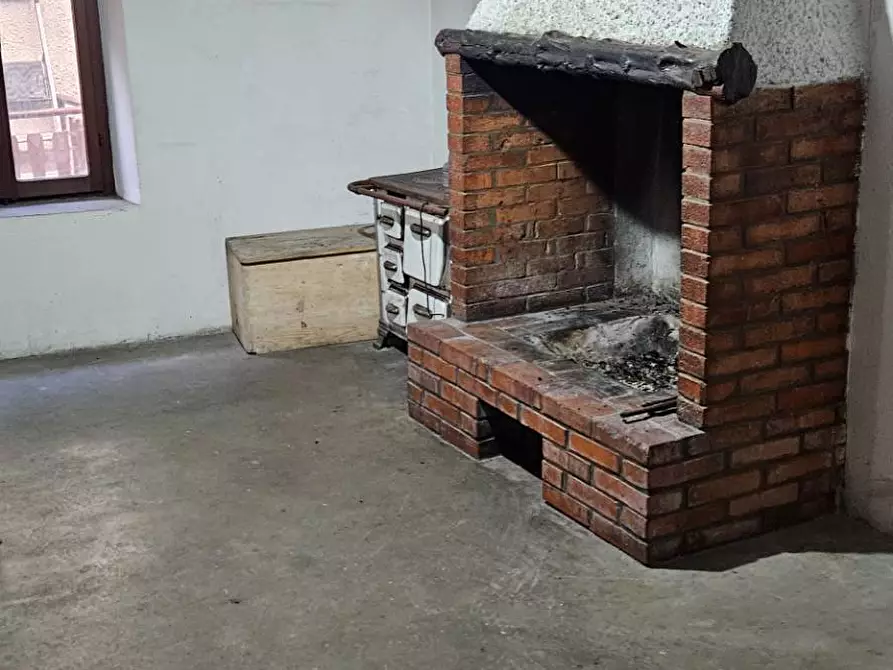 Immagine 13 di Appartamento in vendita  in TULLIO BARONI 18 a Bocenago