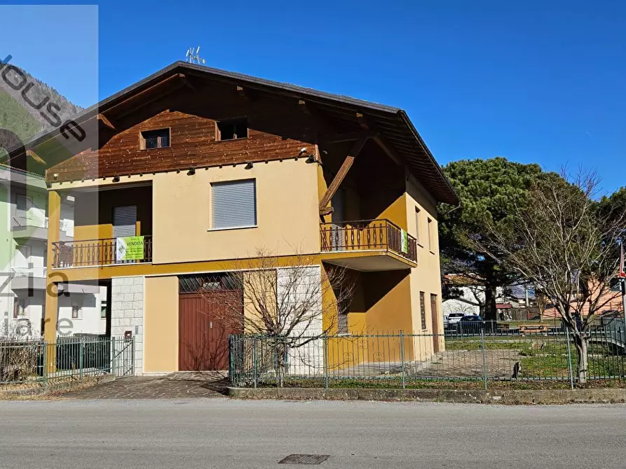 Immagine 2 di Casa indipendente in vendita  in VIA TITO SPERI 33 a Bagolino
