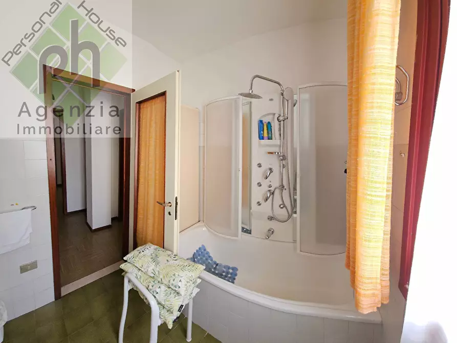 Immagine 16 di Appartamento in vendita  in via Giuseppe Golio a Borgo Chiese