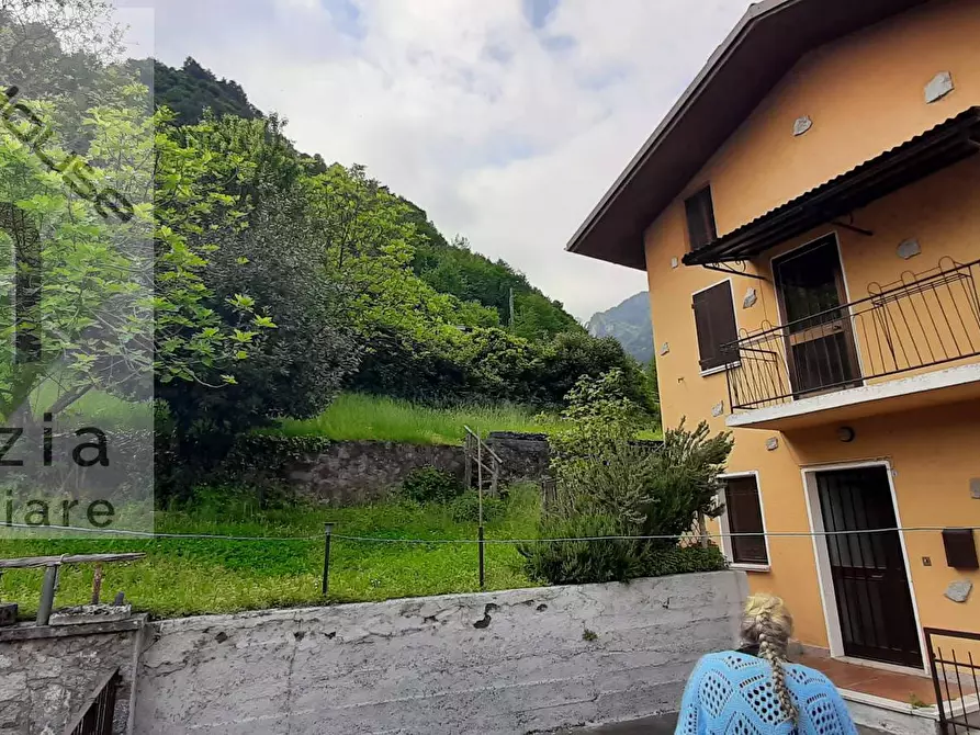 Immagine 6 di Casa indipendente in vendita  in via al castello 29 a Anfo