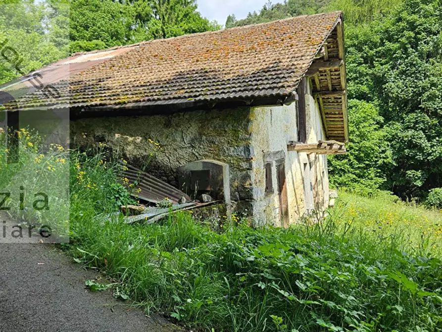 Immagine 3 di Casa indipendente in vendita  in LOC. RAVIZOLI a Bocenago
