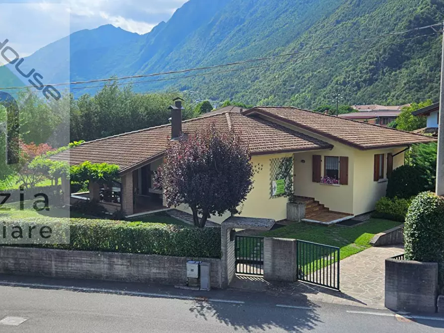 Immagine 2 di Casa indipendente in vendita  in VIA SAN VALENTINO 42 a Bagolino