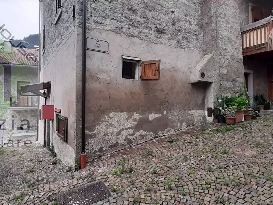 Immagine 2 di Appartamento in vendita  in Via Cesare Battisti a Bocenago