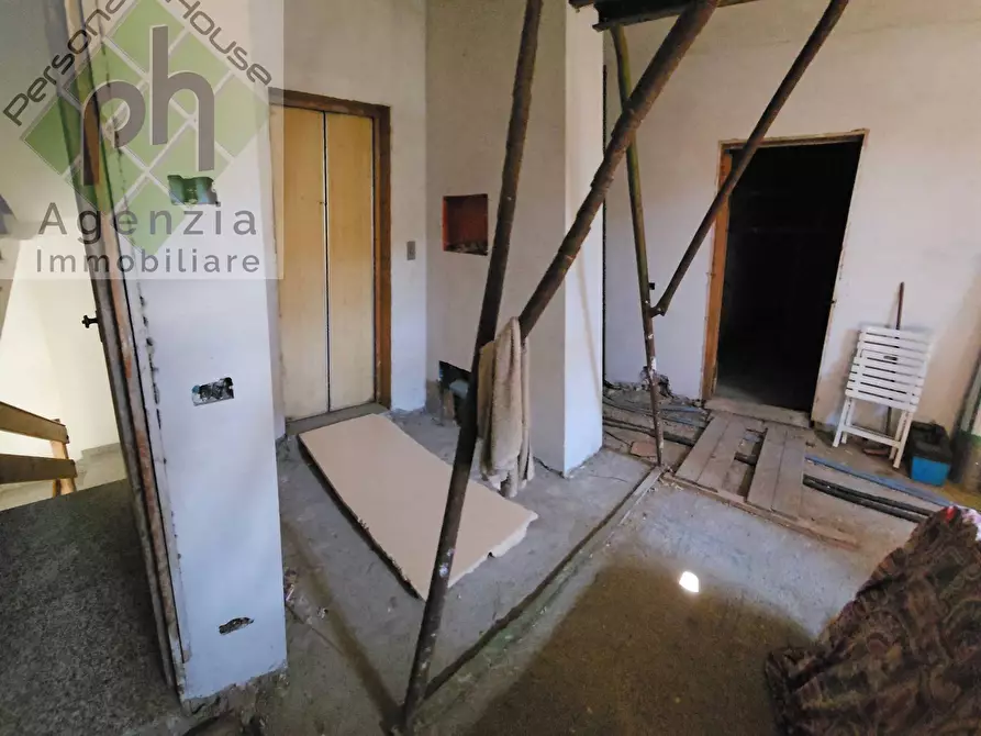 Immagine 21 di Casa semindipendente in vendita  in via 4 Novembre a Storo