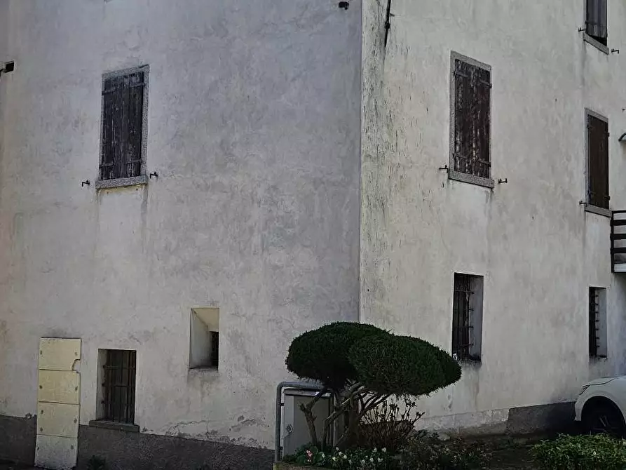 Immagine 29 di Casa semindipendente in vendita  in via 4 Novembre a Storo