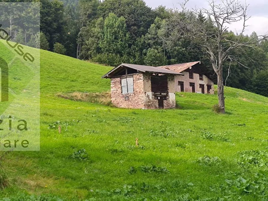 Immagine 1 di Casa indipendente in vendita  a Castel Condino