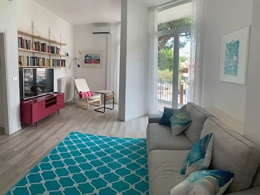 Immagine 1 di Appartamento in affitto  in Viale Verdi a Riccione