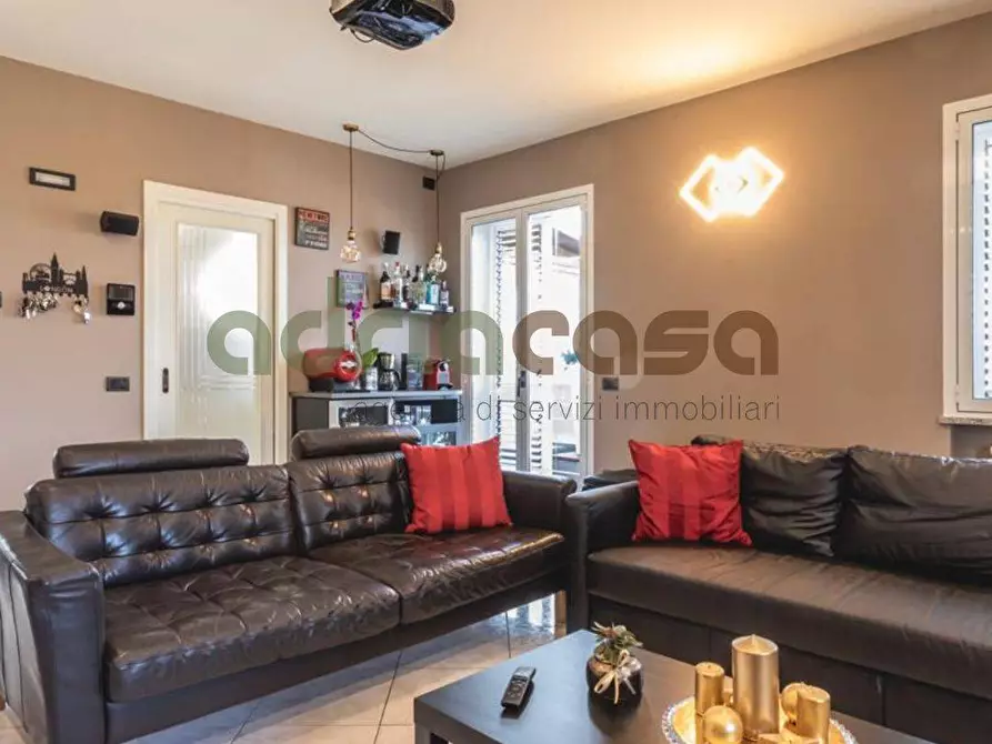Immagine 1 di Appartamento in vendita  in Viale Pavia a Riccione