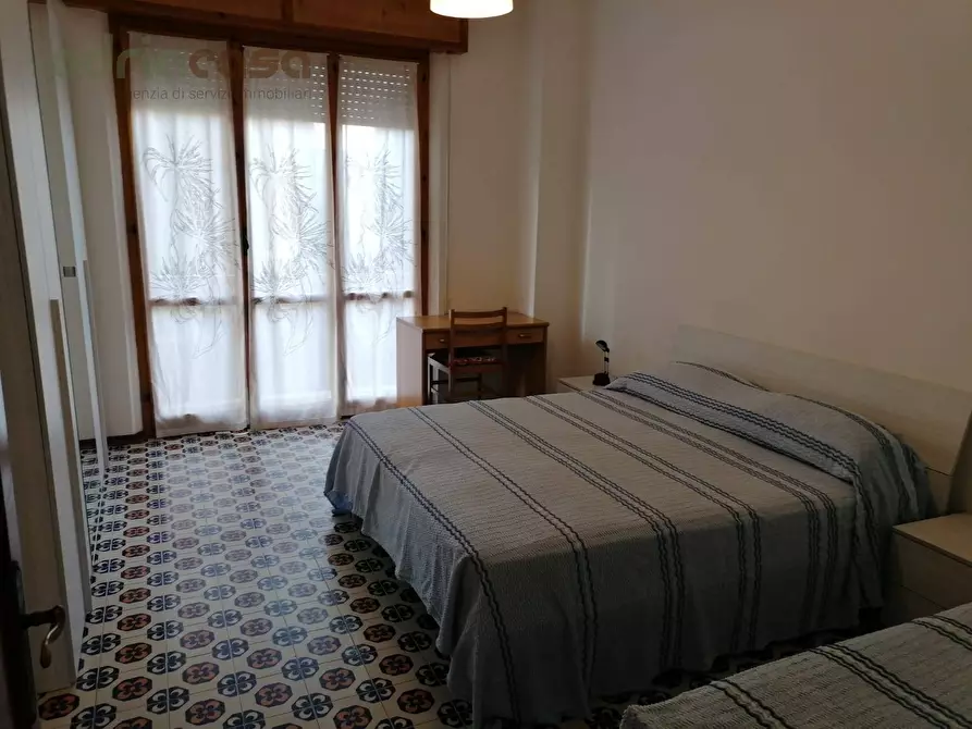 Immagine 1 di Appartamento in vendita  in Via de Amicis a Gabicce Mare