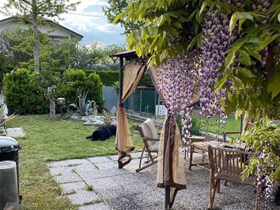 Immagine 3 di Villetta a schiera in vendita  in via montescudo a Coriano