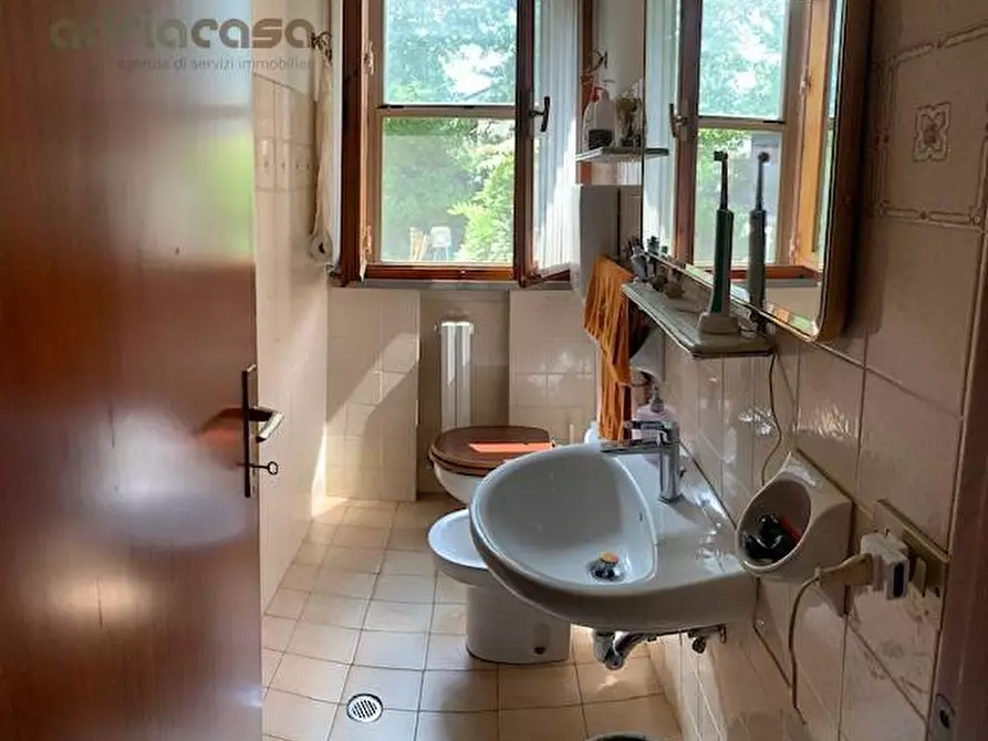 Immagine 8 di Villetta a schiera in vendita  in via montescudo a Coriano