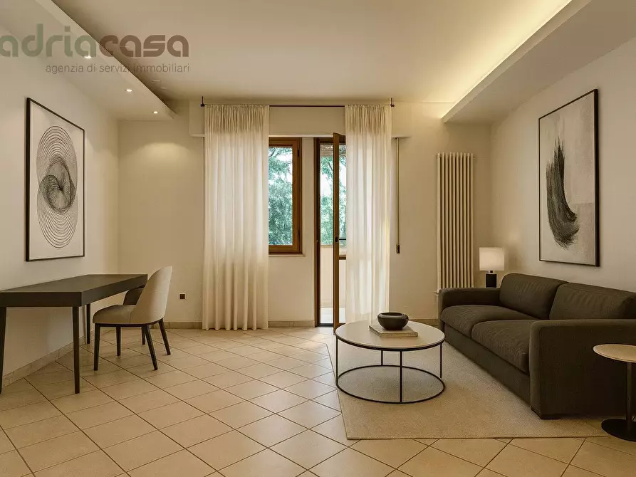 Immagine 1 di Appartamento in vendita  in Viale Po' a Riccione