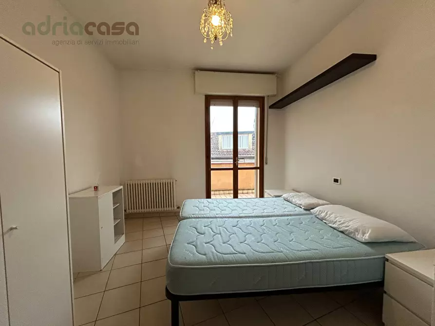 Immagine 9 di Appartamento in vendita  in Viale Po' a Riccione