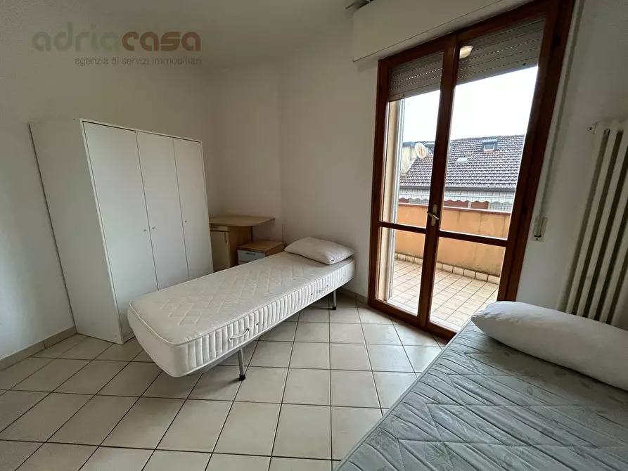 Immagine 15 di Appartamento in vendita  in Viale Po' a Riccione