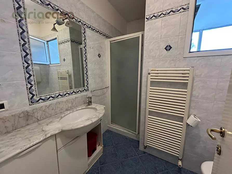 Immagine 16 di Appartamento in vendita  in Viale Po' a Riccione