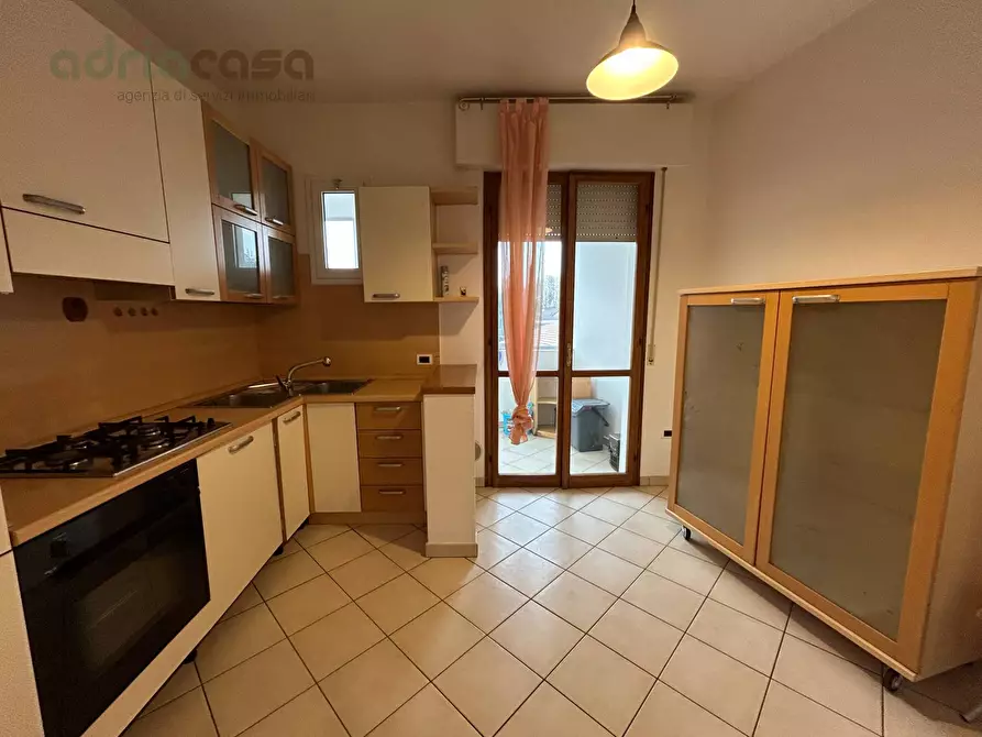 Immagine 7 di Appartamento in vendita  in Viale Po' a Riccione