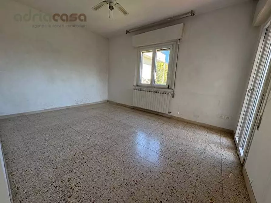 Immagine 6 di Appartamento in vendita  in Via Venezia a Riccione