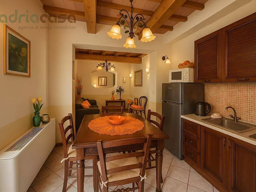 Immagine 13 di Appartamento in vendita  in via vallugola a Gabicce Mare