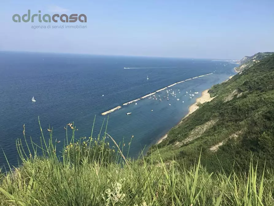 Immagine 7 di Appartamento in vendita  in via vallugola a Gabicce Mare