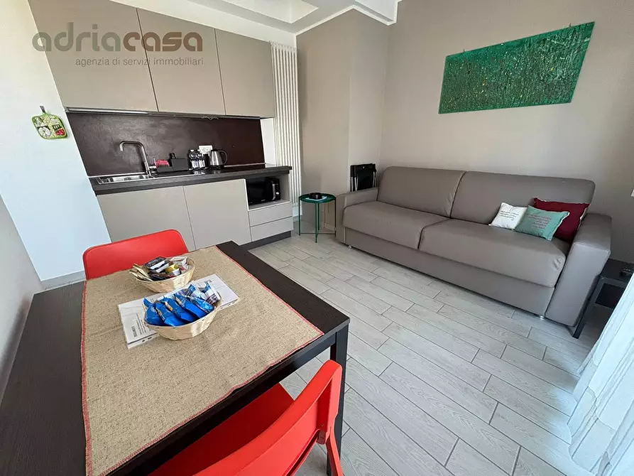 Immagine 3 di Appartamento in affitto  in via perosi a Riccione