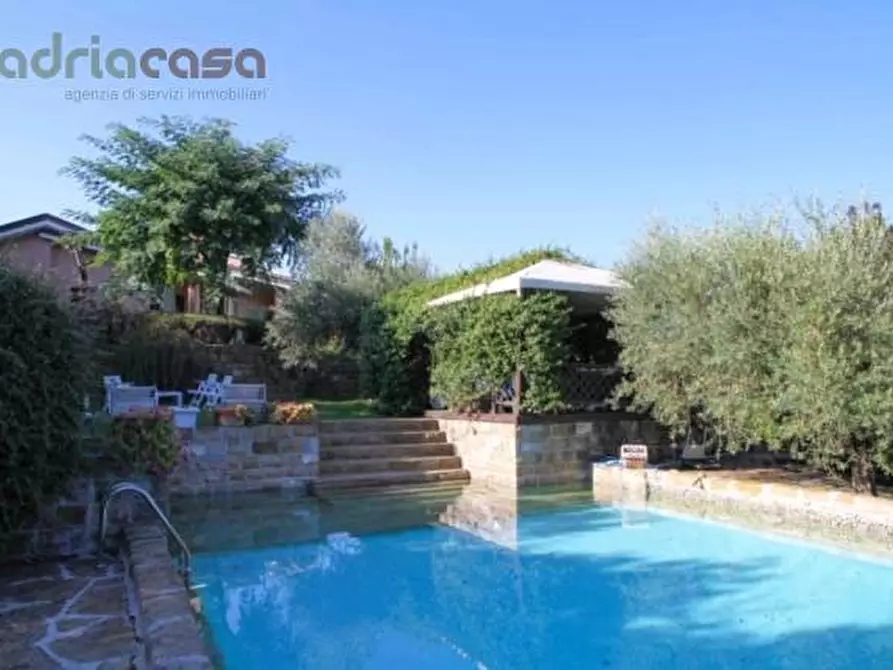 Immagine 3 di Villa in vendita  in Via Fontacce a Misano Adriatico