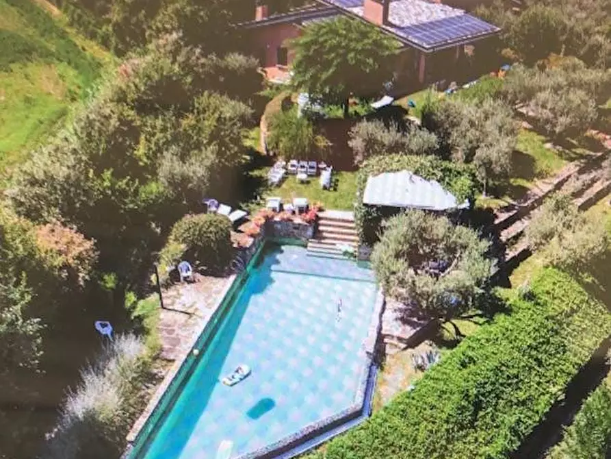 Immagine 1 di Villa in vendita  in Via Fontacce a Misano Adriatico