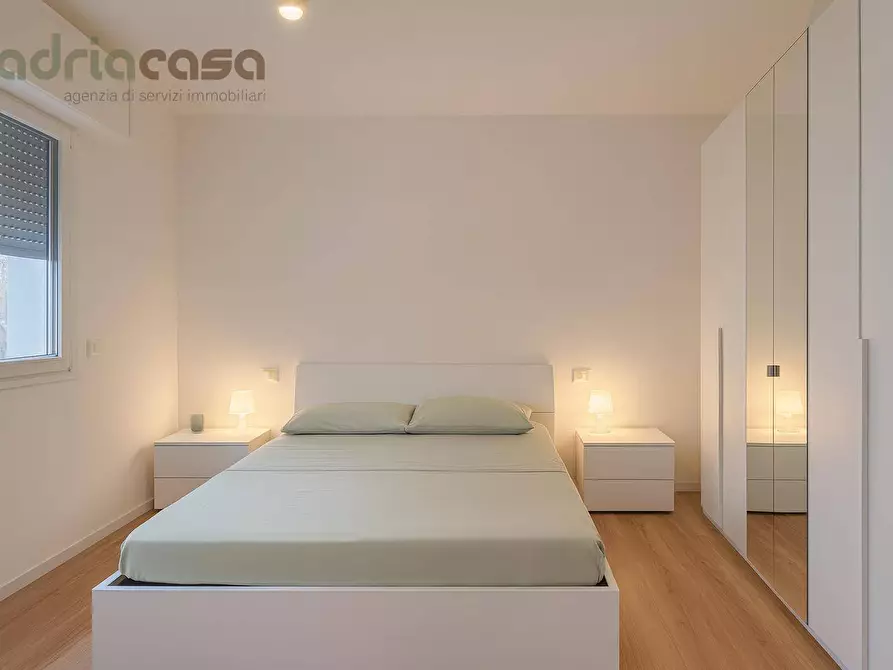 Immagine 5 di Appartamento in vendita  in Via Garibaldi a Misano Adriatico